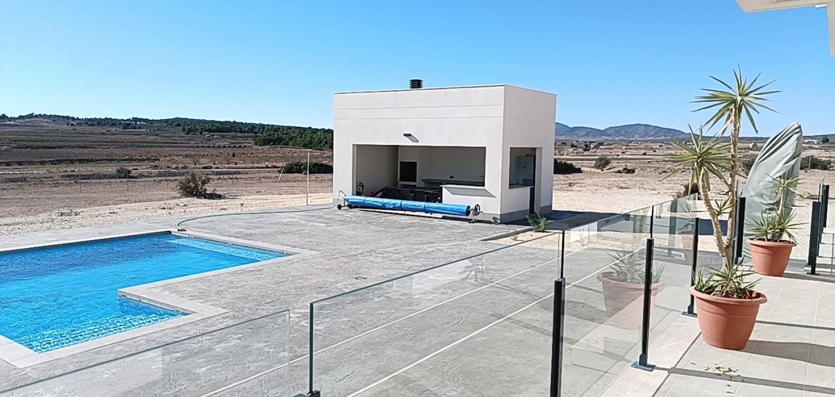 Nueva construcción  - Chalet - Pinoso