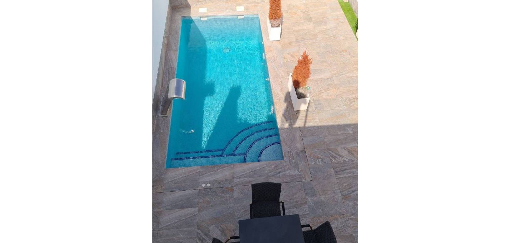 Nueva construcción  - Chalet - roldan