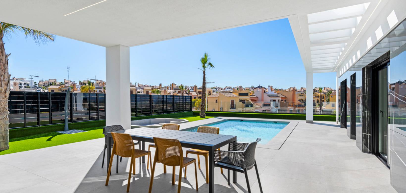 Nueva construcción  - Villa - La Finca Golf