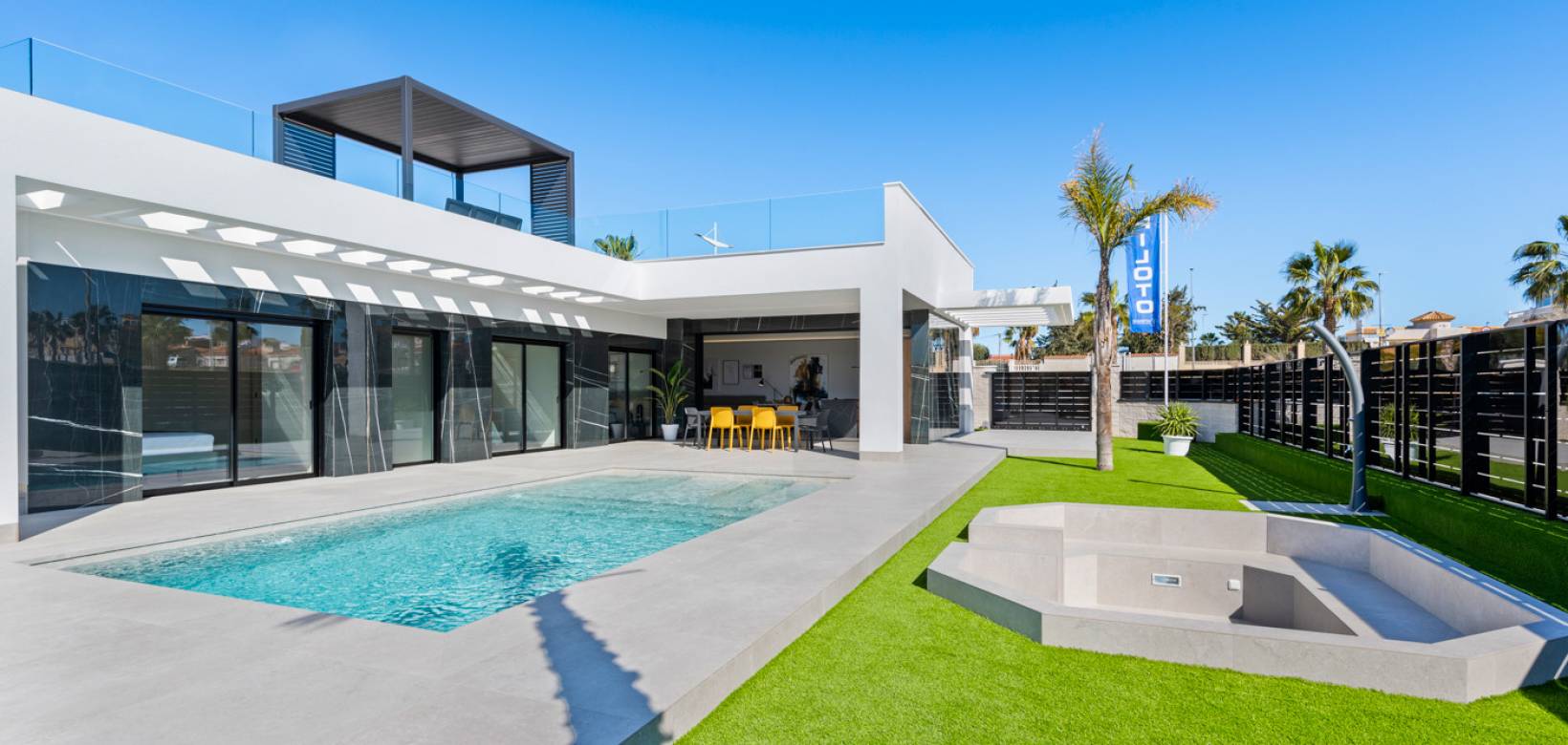 Nueva construcción  - Villa - La Finca Golf
