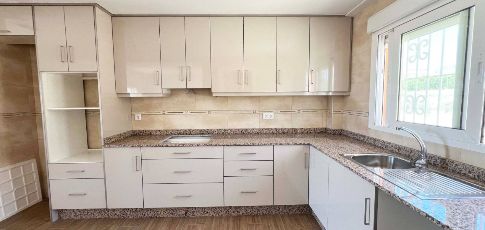 Nueva construcción  - Villa - Macisvenda