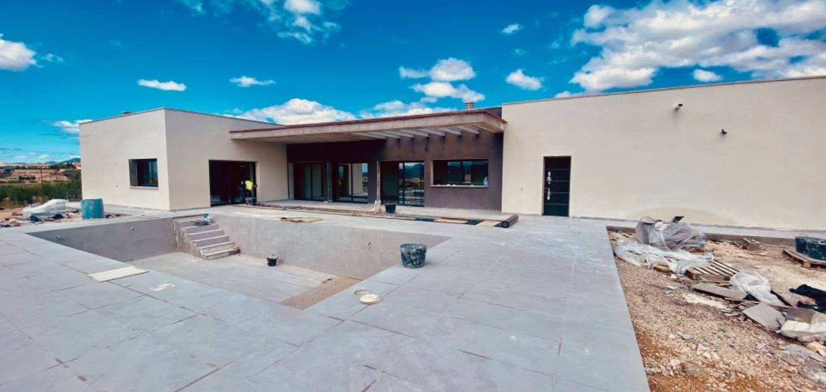 Nueva construcción  - Villa - Macisvenda