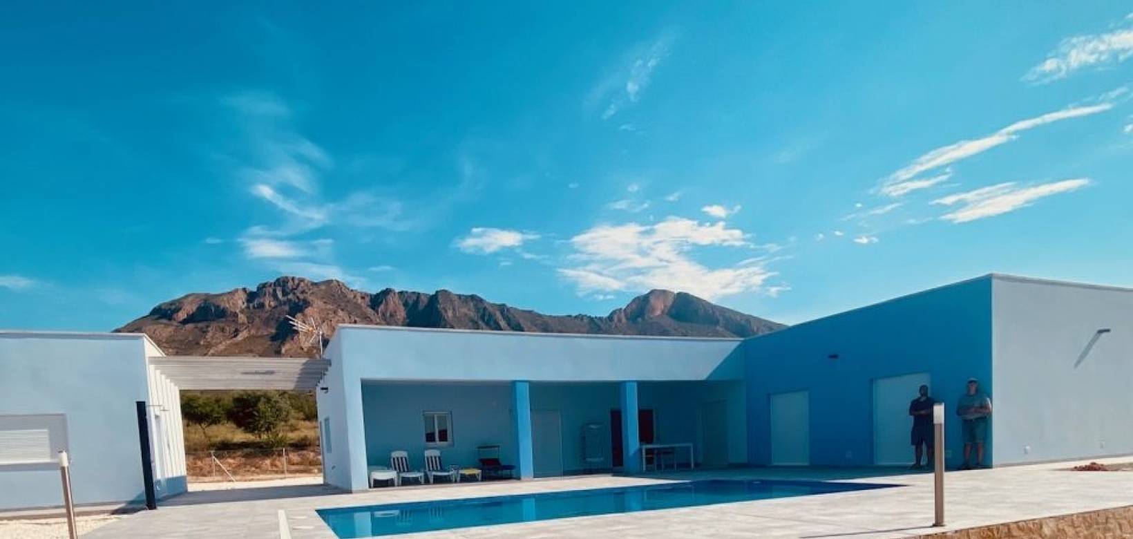 Nueva construcción  - Villa - Macisvenda