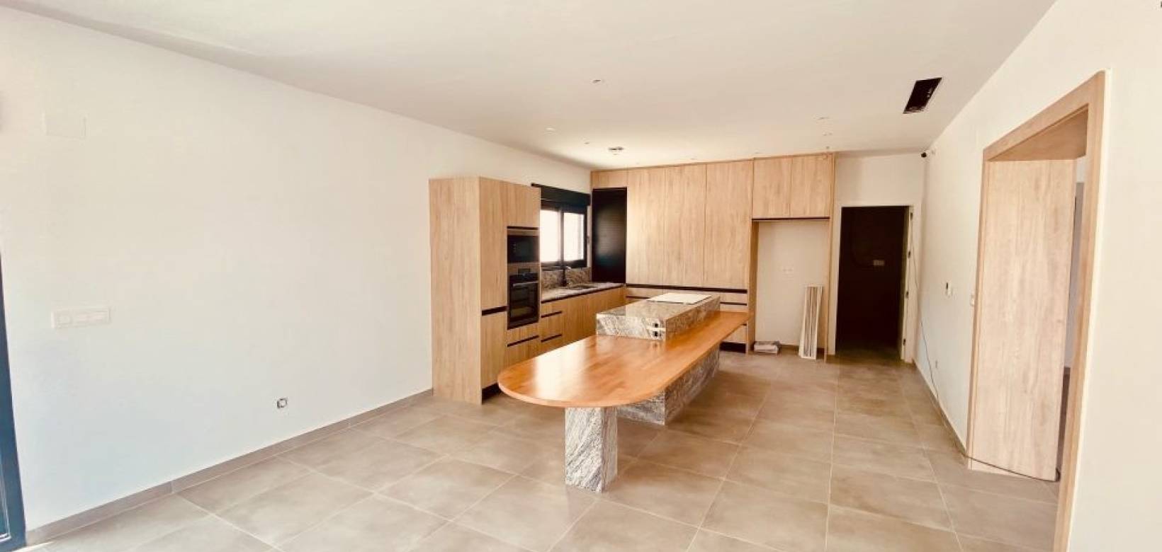 Nueva construcción  - Villa - Macisvenda