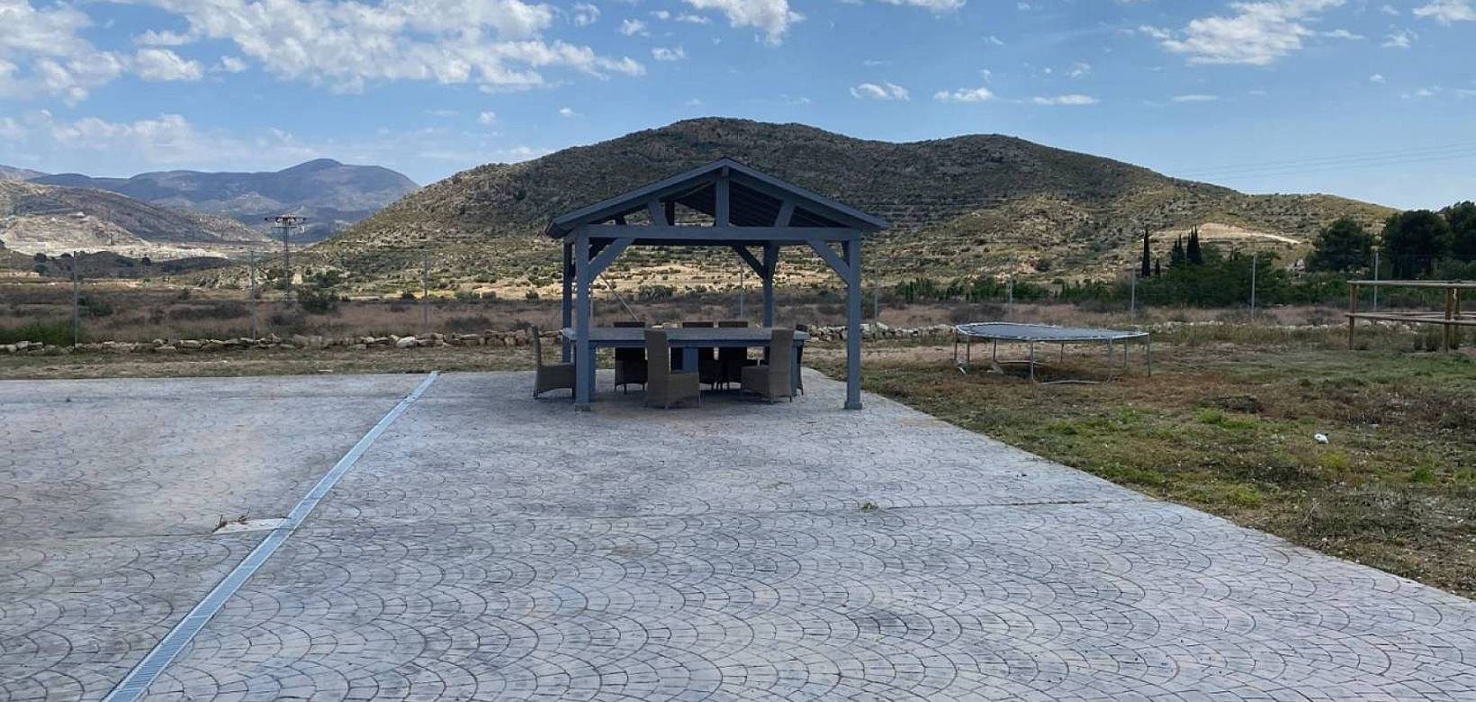 Nueva construcción  - Wooden House - Monovar