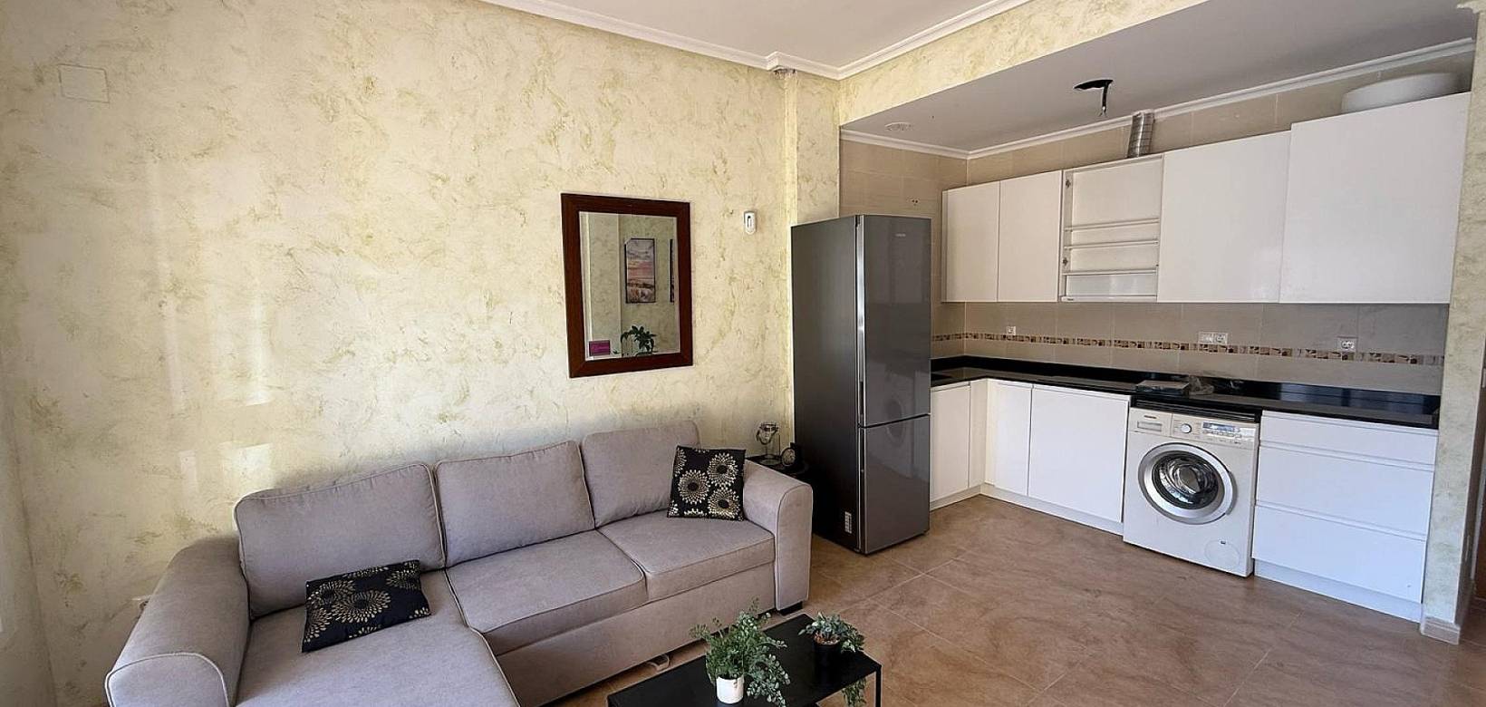 Resale - Apartment - Cañada de la Leña