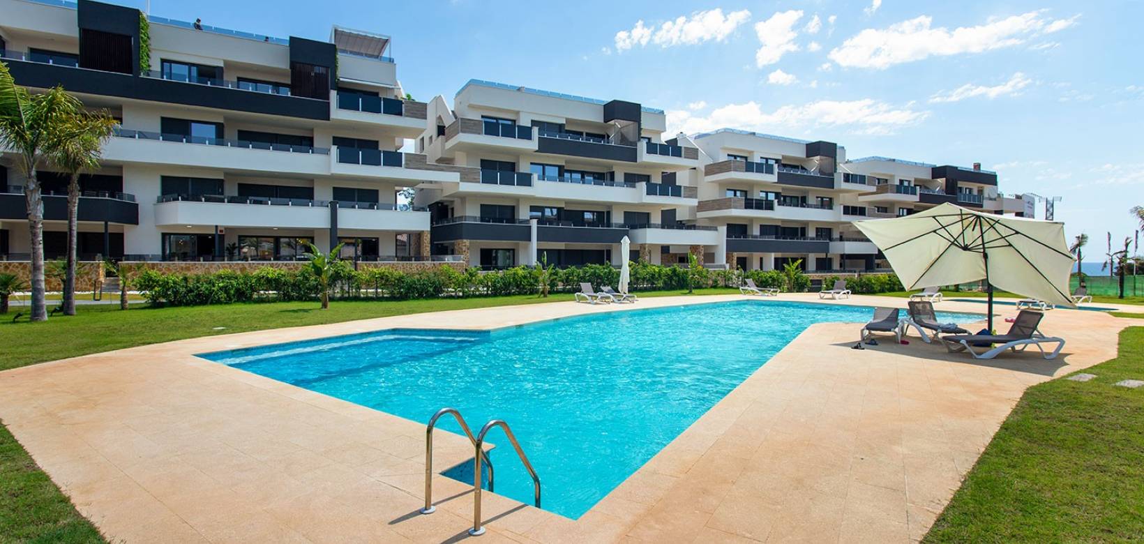 Resale - Apartment / flat - Orihuela - Orihuela Costa