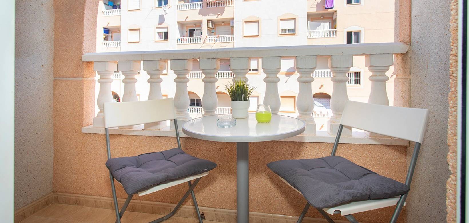 Resale - Apartment / flat - Torrevieja - Centro