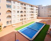 Resale - Apartment / flat - Torrevieja - Centro