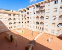 Resale - Apartment / flat - Torrevieja - Centro