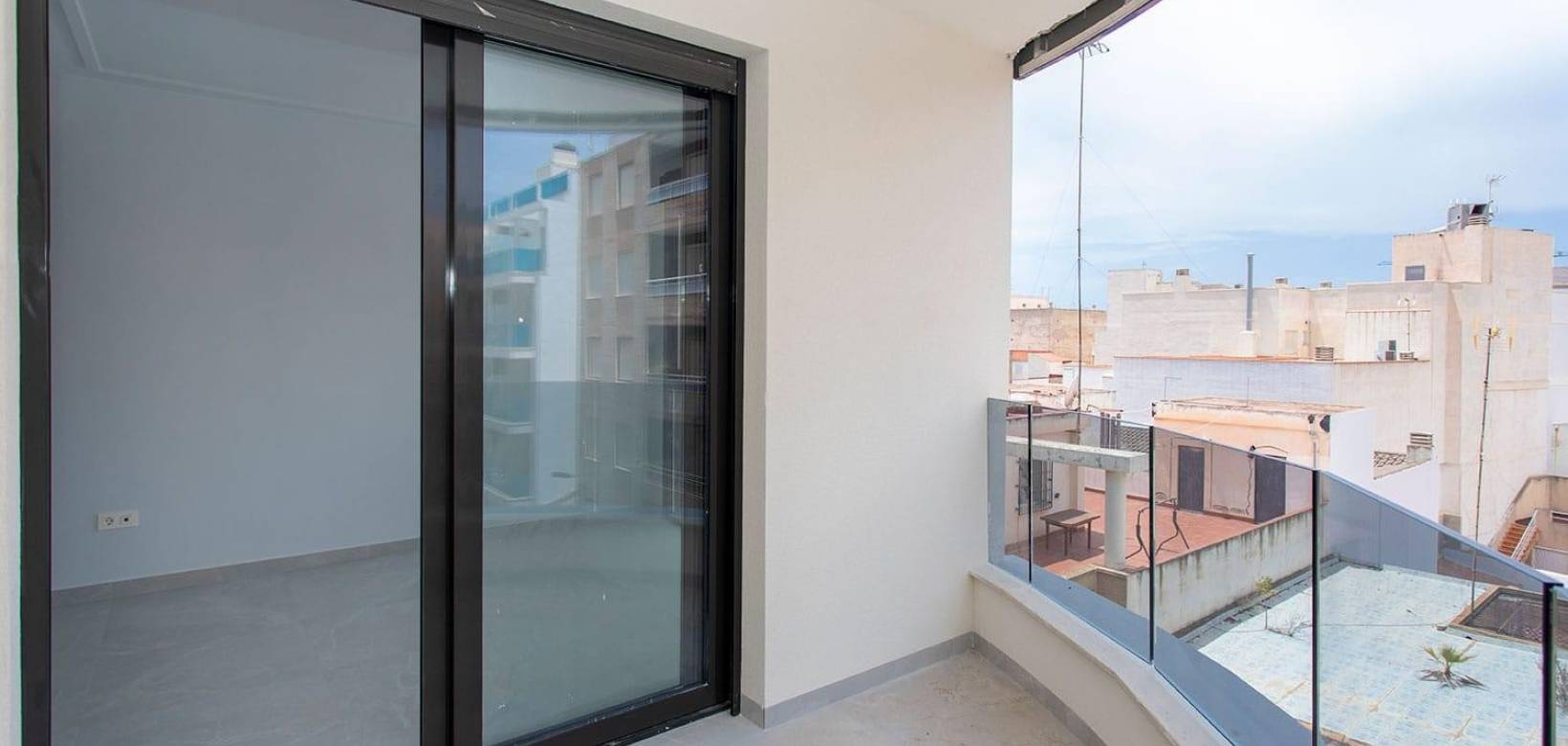 Resale - Apartment / flat - Torrevieja - Torrevieja Centro