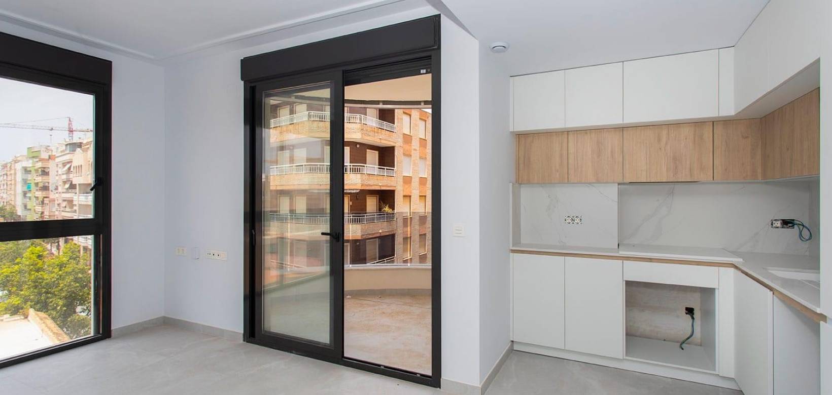 Resale - Apartment / flat - Torrevieja - Torrevieja Centro