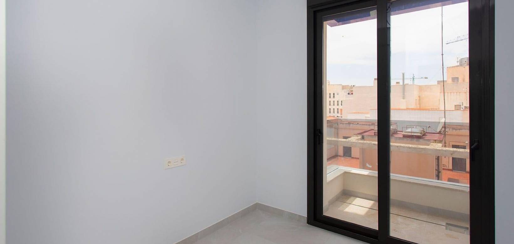 Resale - Apartment / flat - Torrevieja - Torrevieja Centro