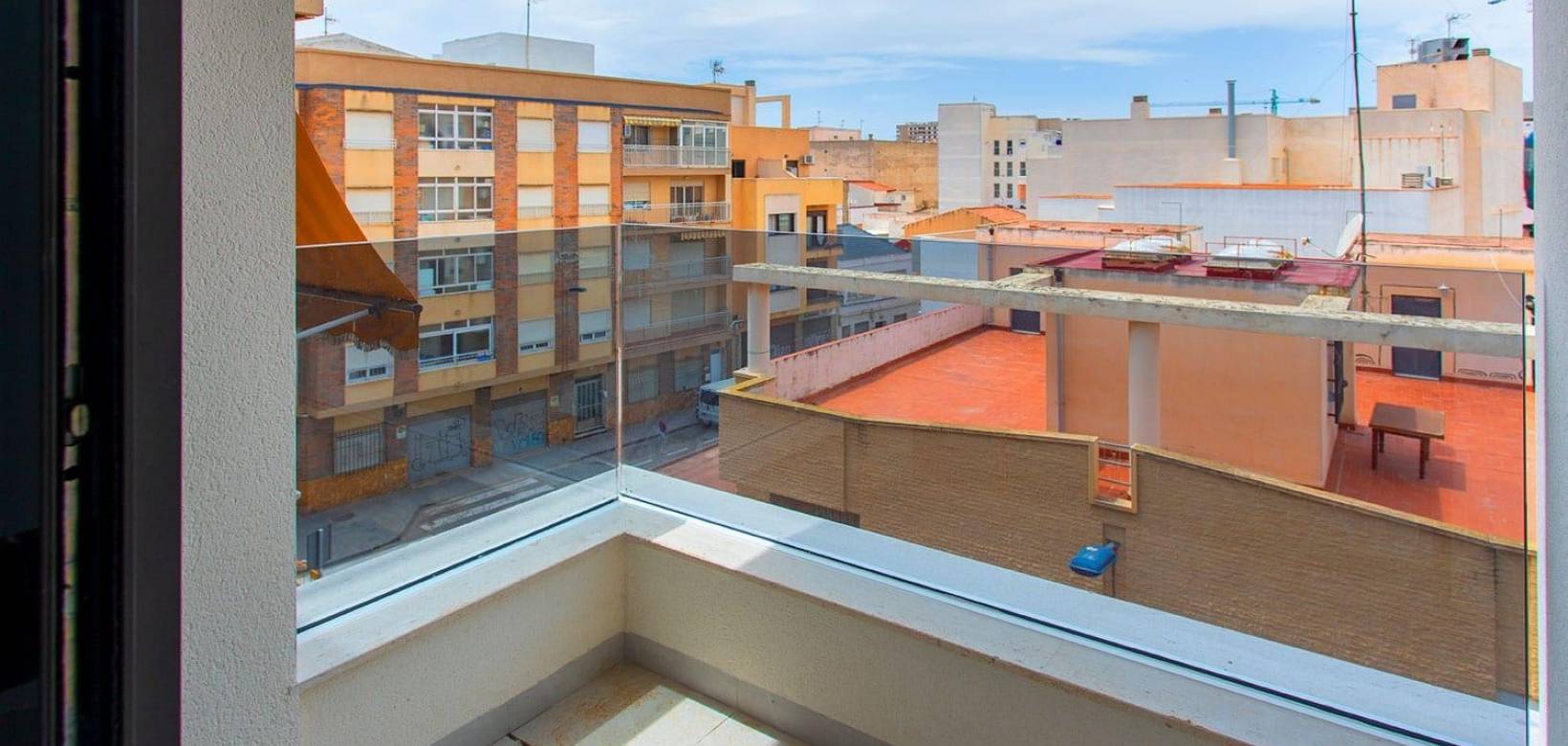 Resale - Apartment / flat - Torrevieja - Torrevieja Centro