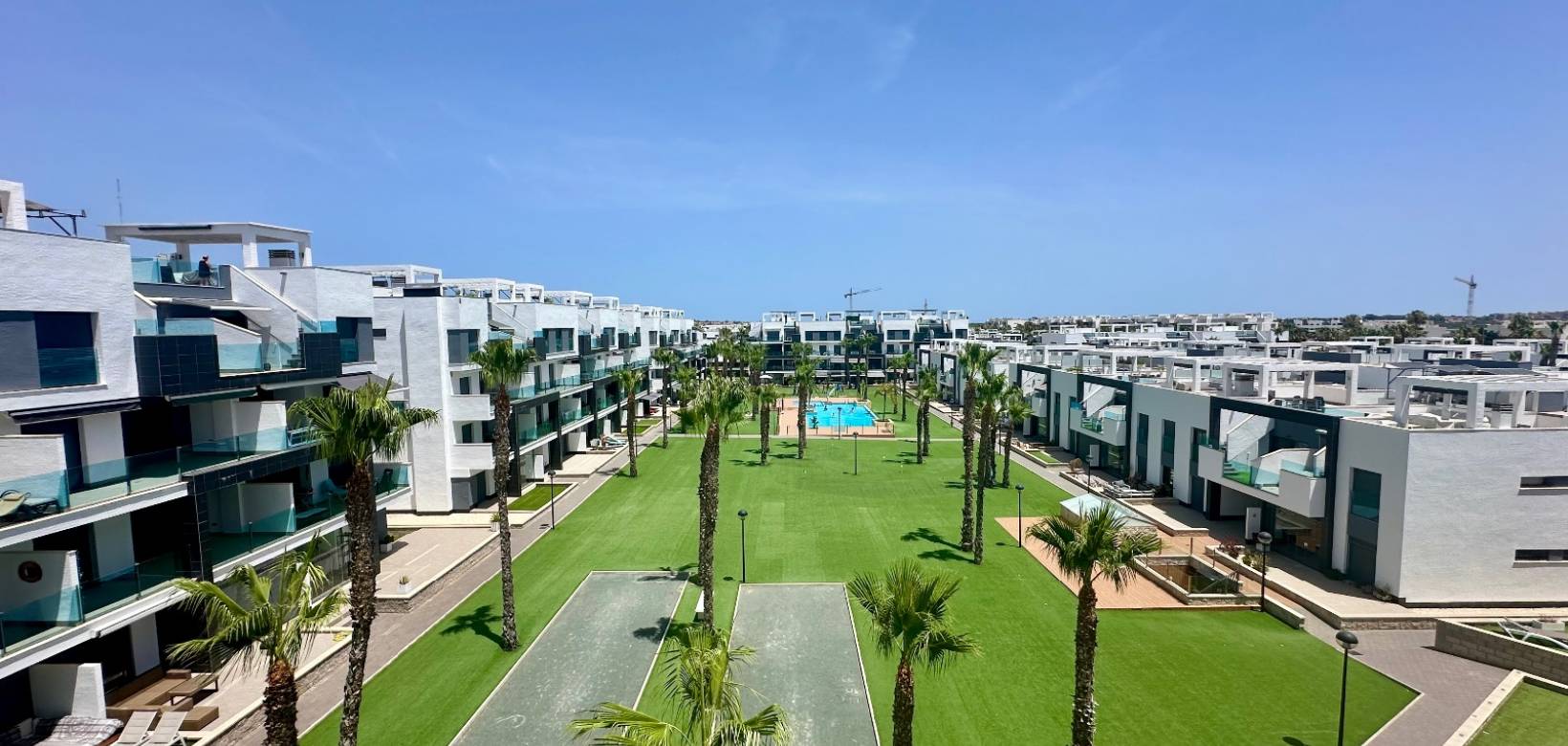 Resale - Apartment - Guardamar del Segura - El Raso