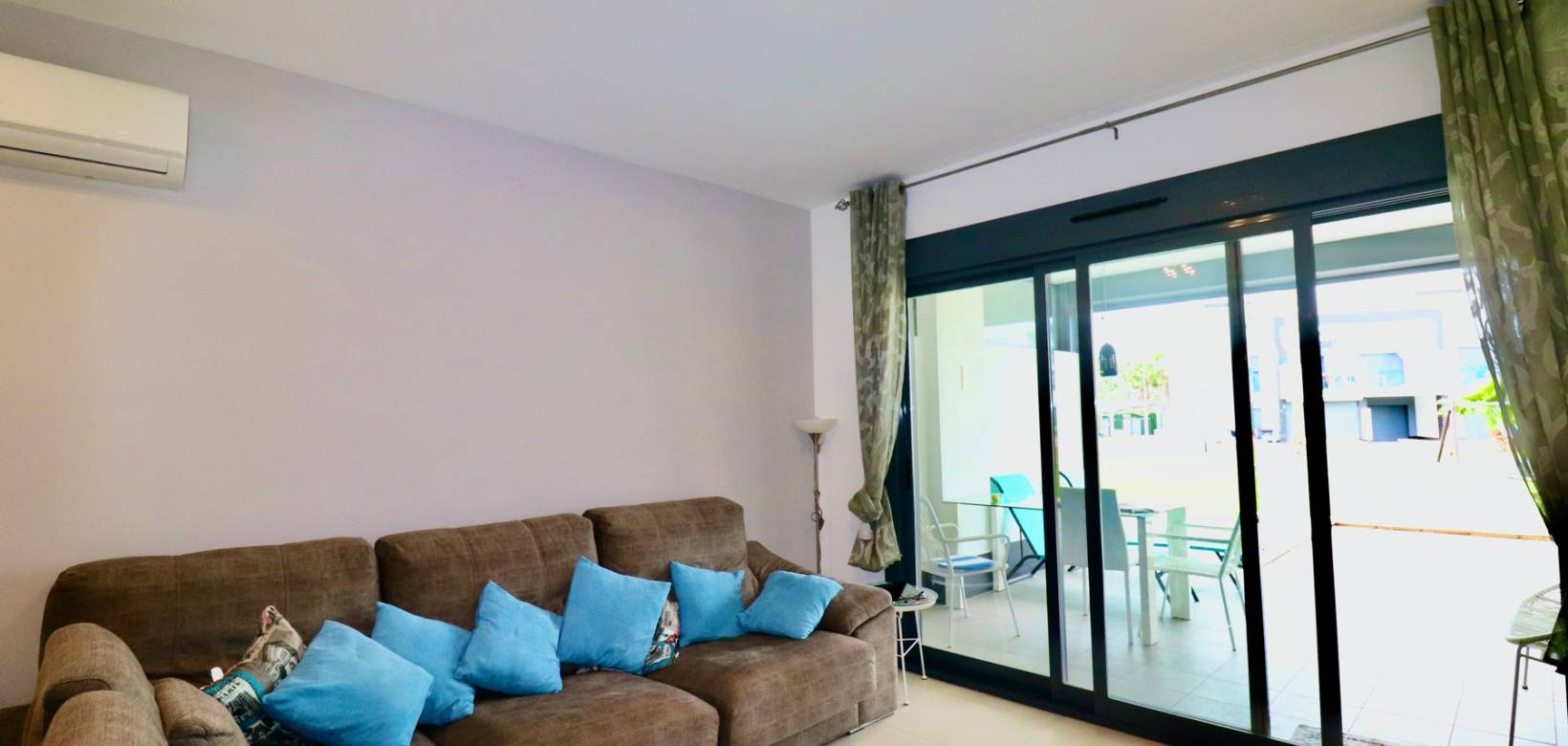 Resale - Apartment - Guardamar del Segura - Guardamar - El Raso