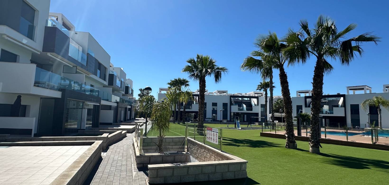 Resale - Apartment - Guardamar del Segura - Guardamar - El Raso