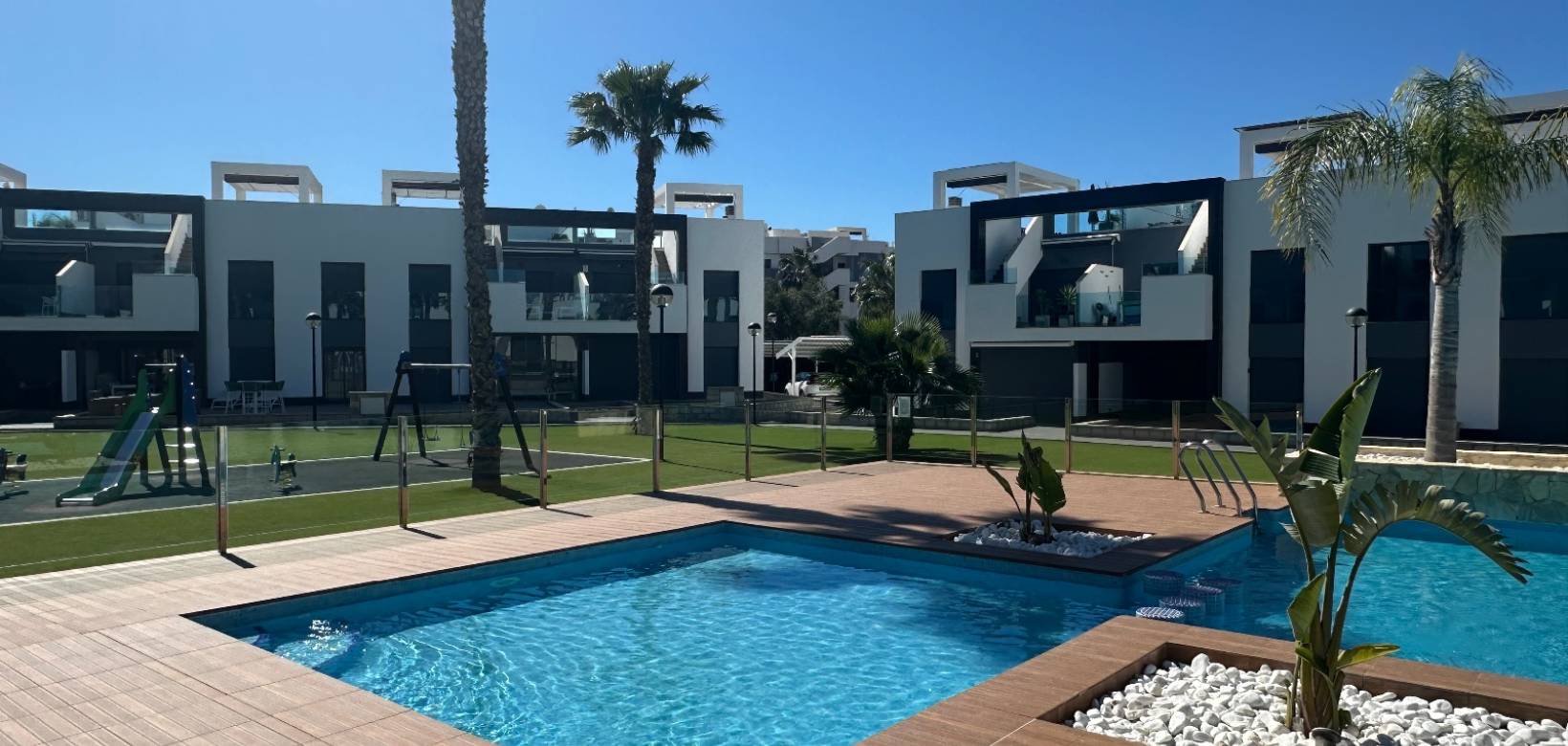 Resale - Apartment - Guardamar del Segura - Guardamar - El Raso