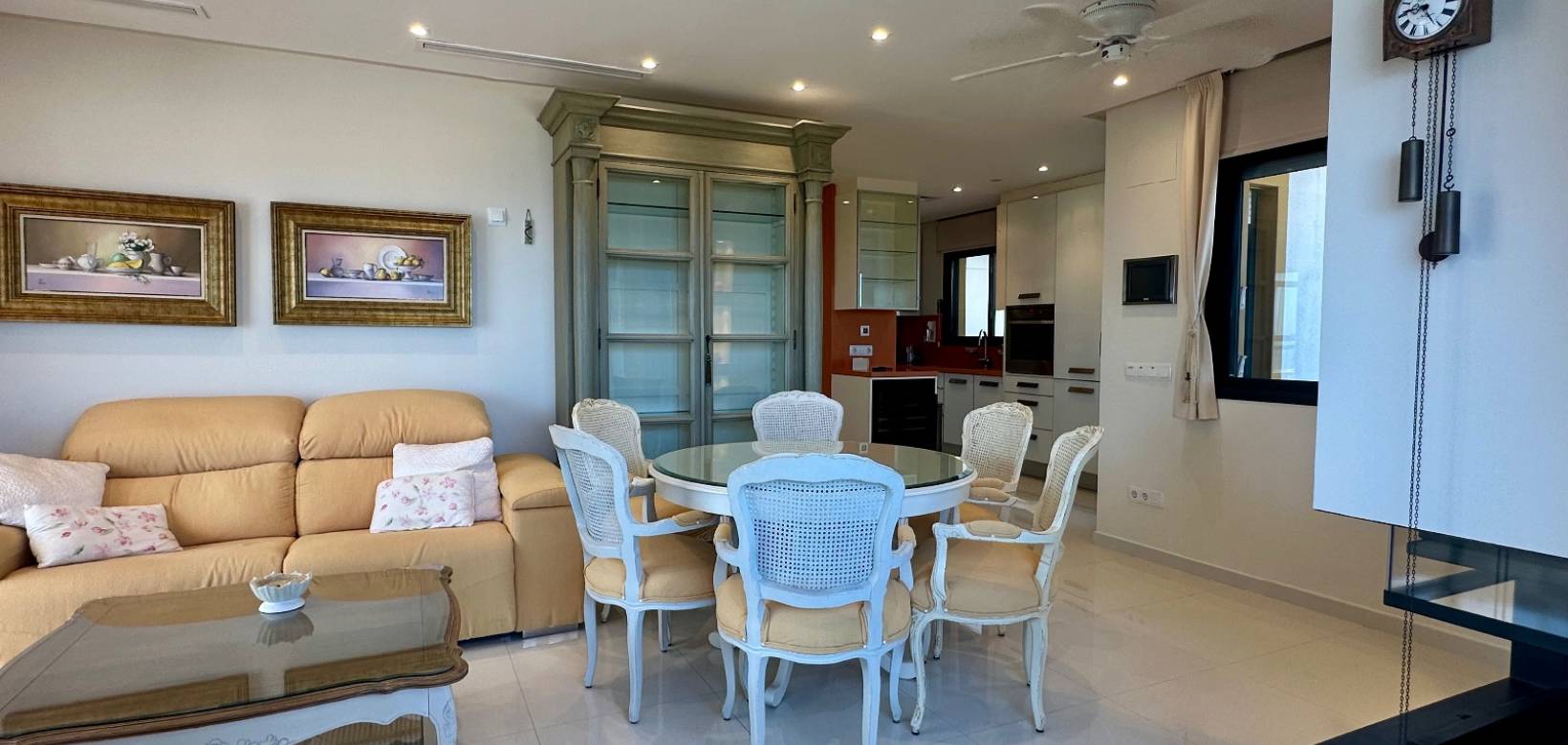 Resale - Apartment - Guardamar del Segura - Marjal Beach