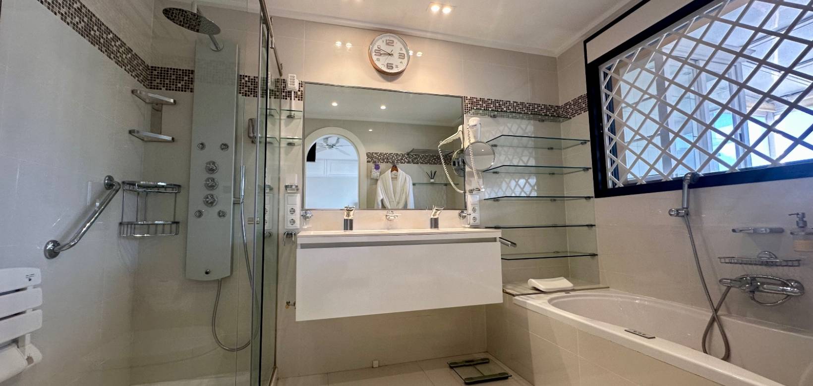 Resale - Apartment - Guardamar del Segura - Marjal Beach