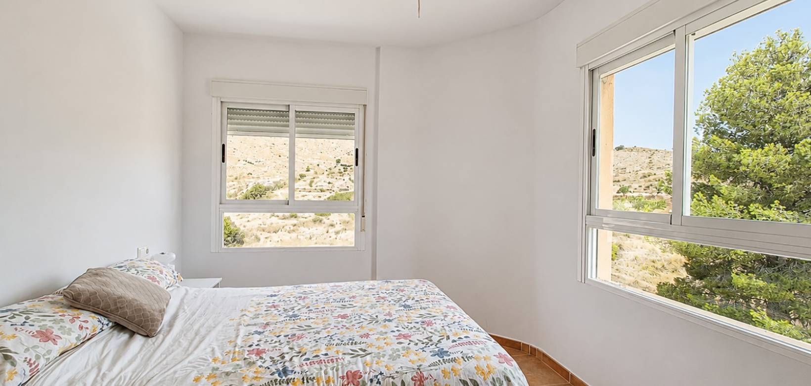 Resale - Apartment - Hondón de los Frailes
