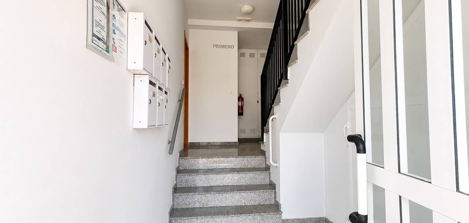 Resale - Apartment - Hondón de los Frailes