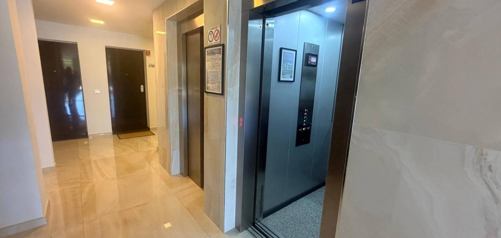 Resale - Apartment - Los Altos - Torrevieja