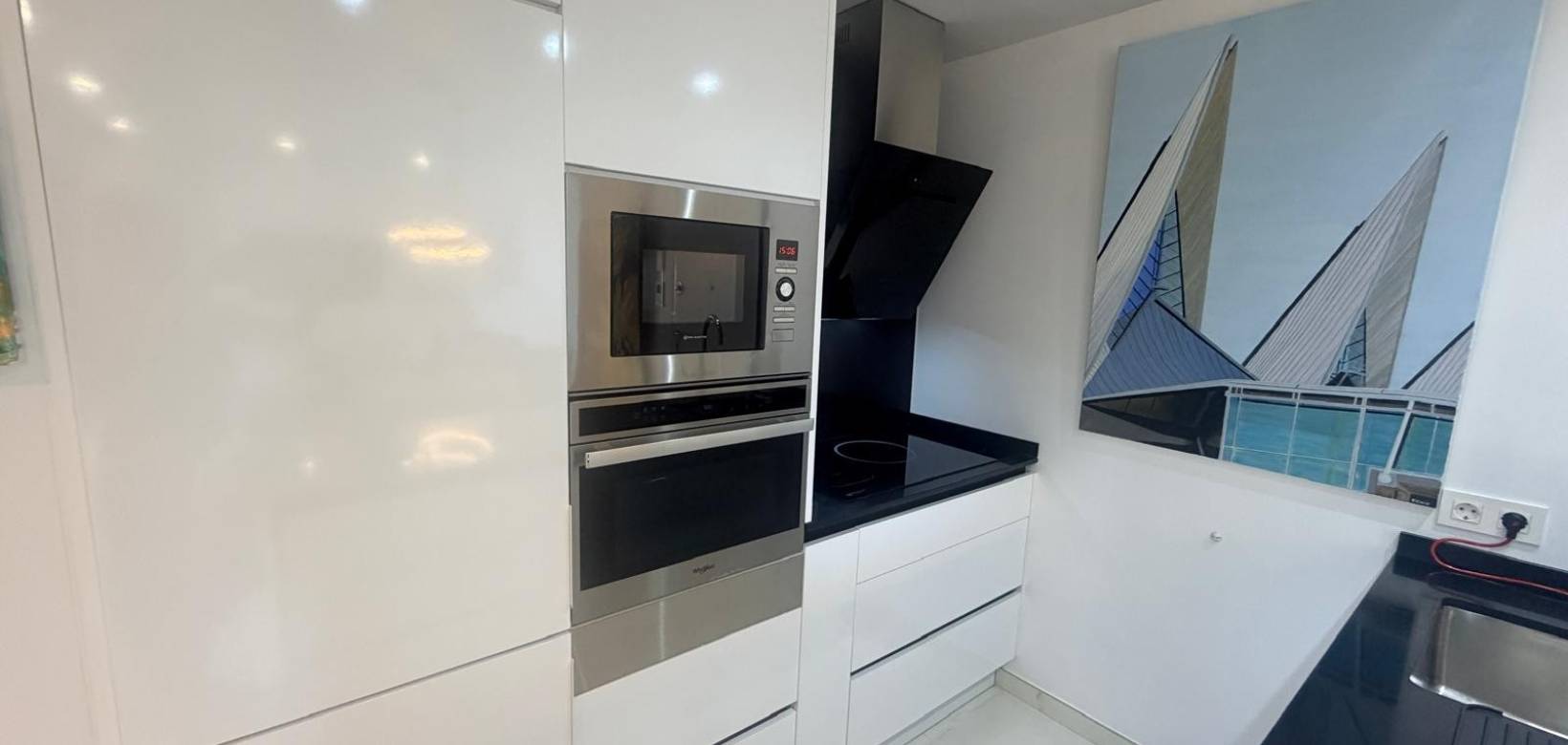 Resale - Apartment - Los Altos - Torrevieja