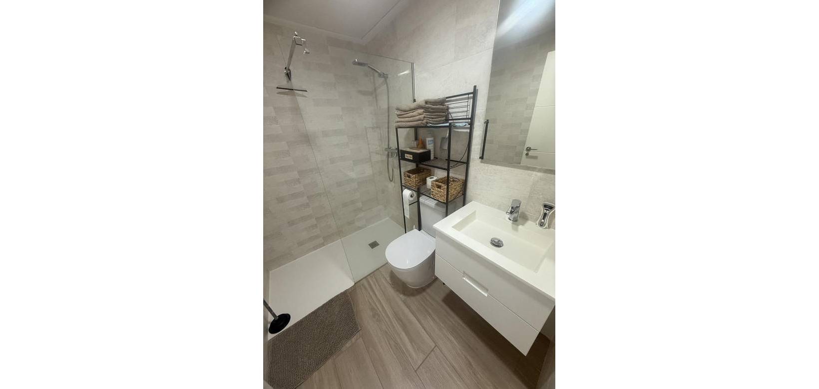 Resale - Apartment - Los Montesinos