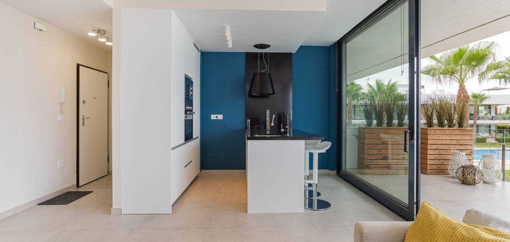 Resale - Apartment - Mar de Cristal