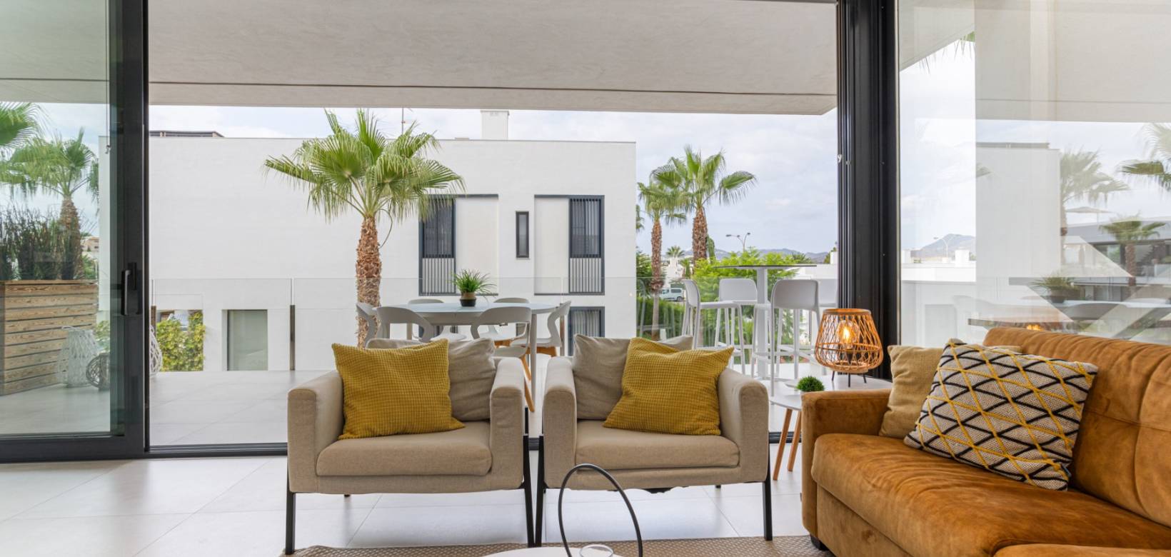 Resale - Apartment - Mar de Cristal