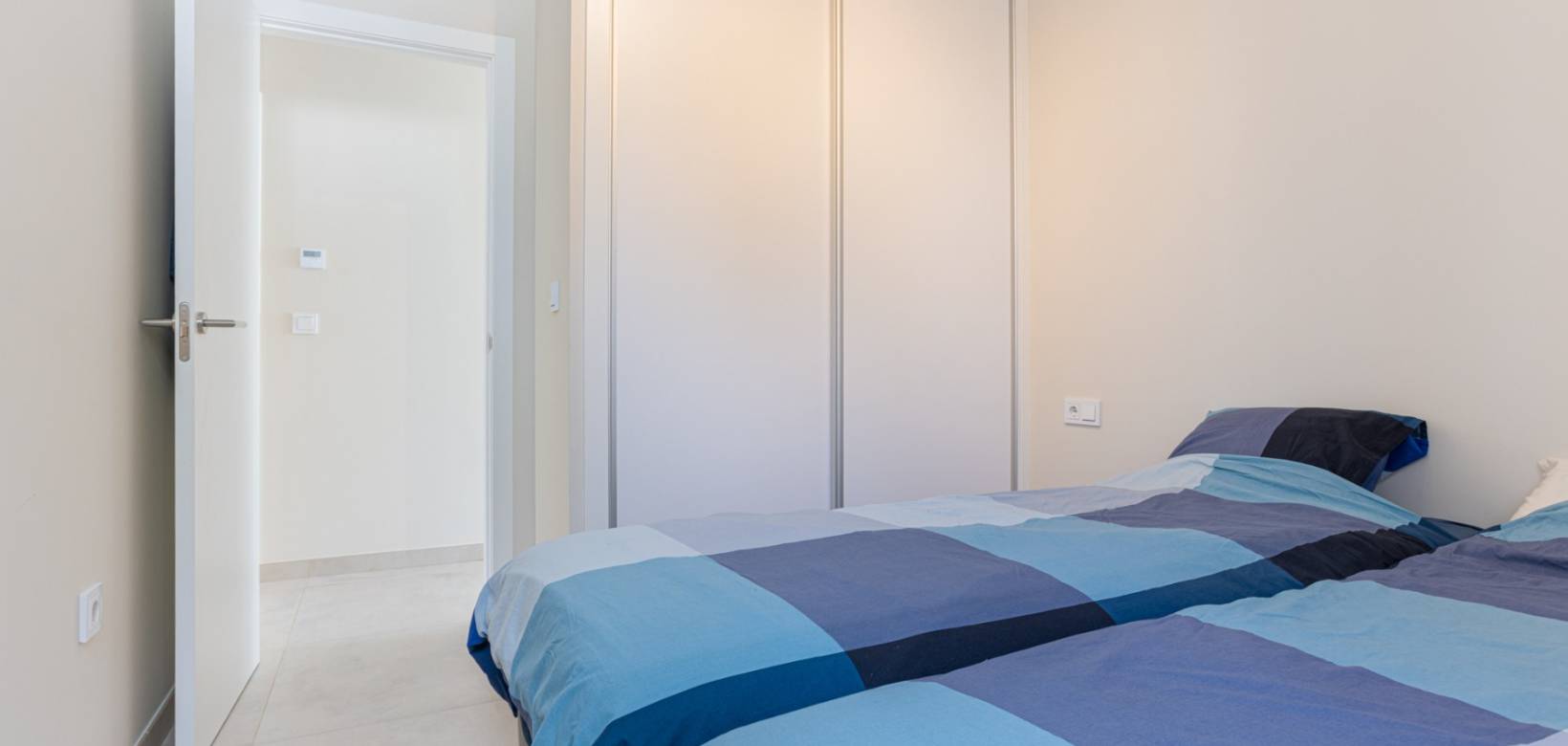 Resale - Apartment - Mar de Cristal