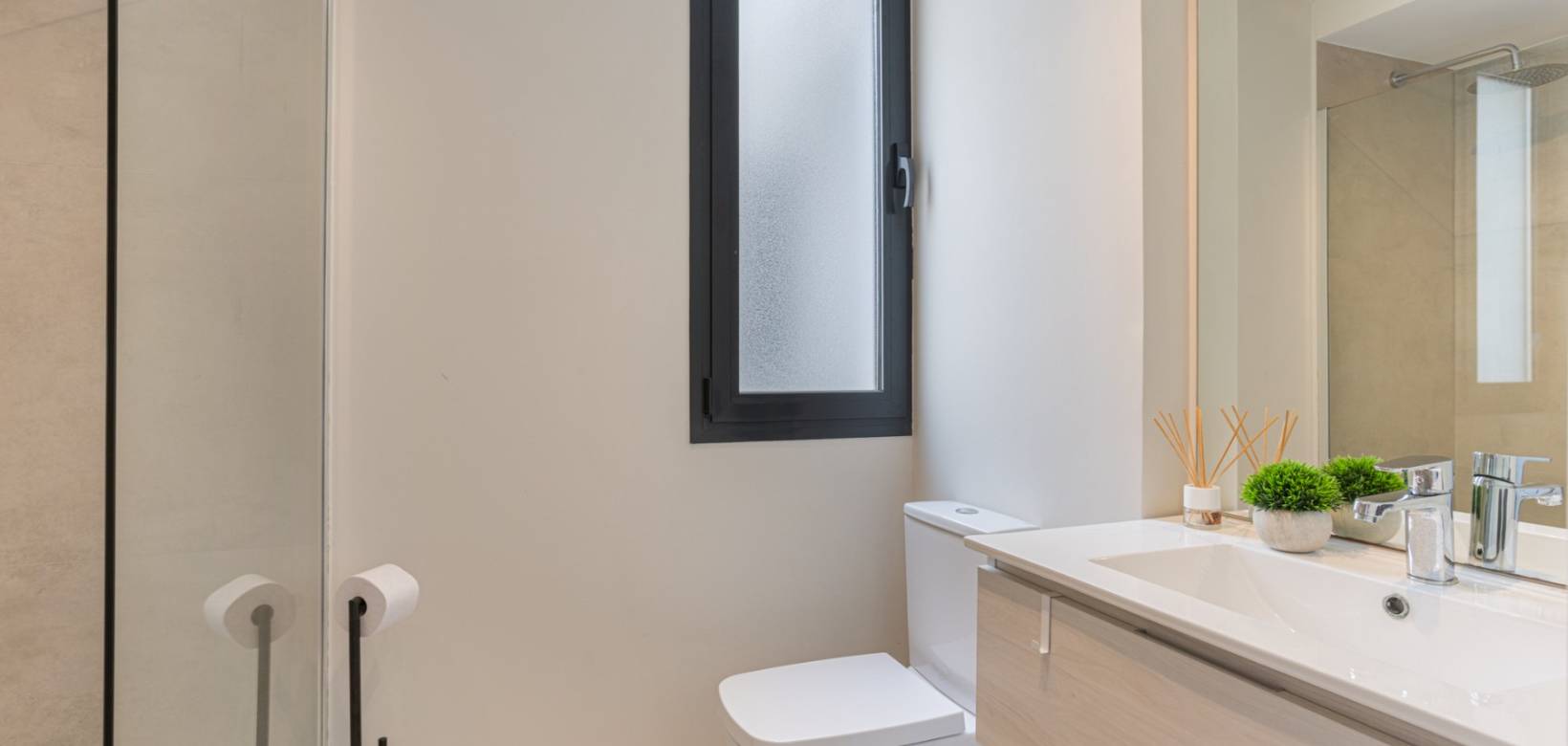 Resale - Apartment - Mar de Cristal