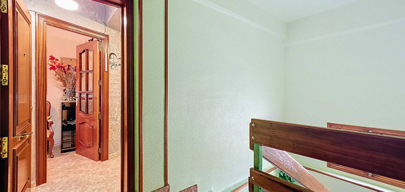 Resale - Apartment - Pinoso