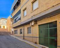 Resale - Apartment - Pinoso