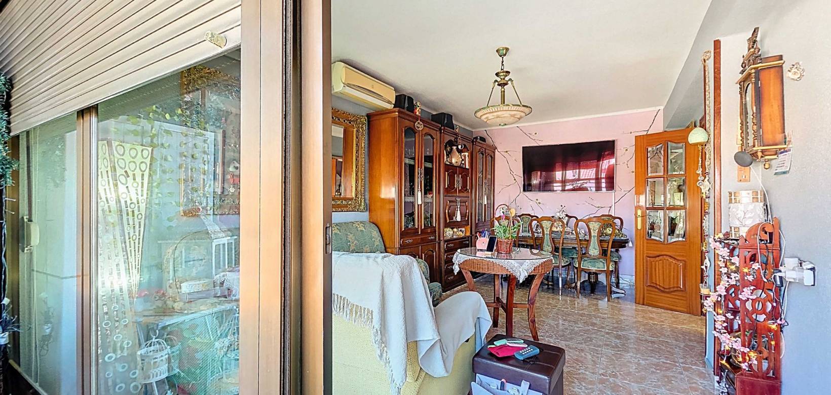 Resale - Apartment - Pinoso