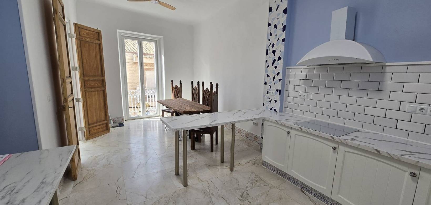 Resale - Apartment - Pinoso