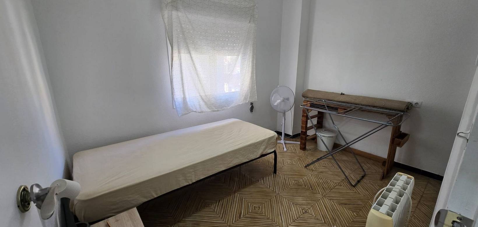 Resale - Apartment - Sax