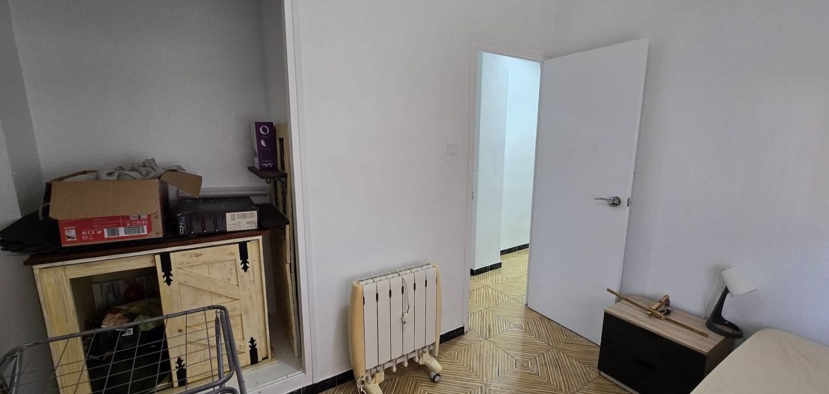 Resale - Apartment - Sax