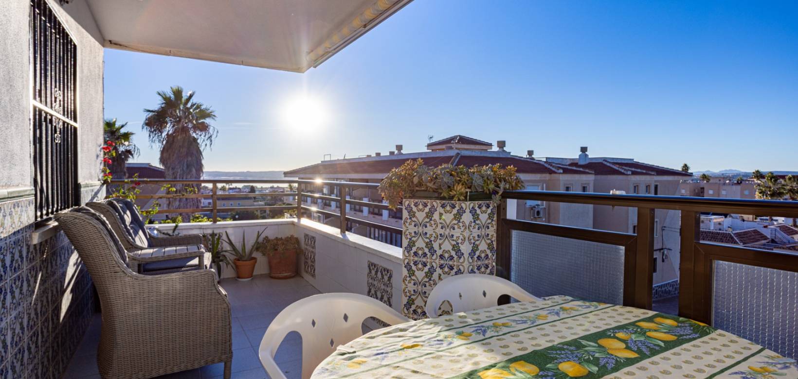 Resale - Apartment - Torrevieja - La Siesta