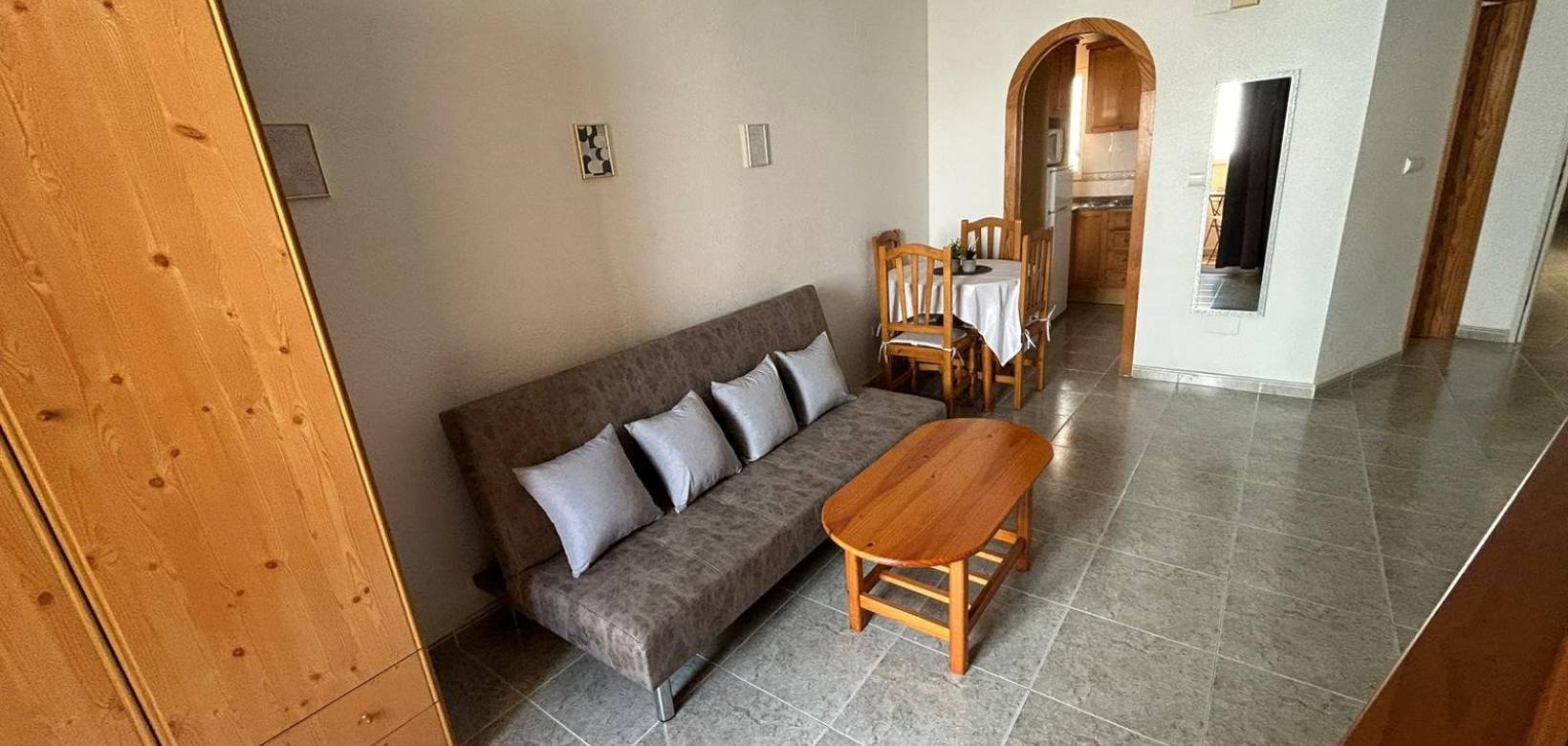 Resale - Apartment - Torrevieja - Playa Los Locos