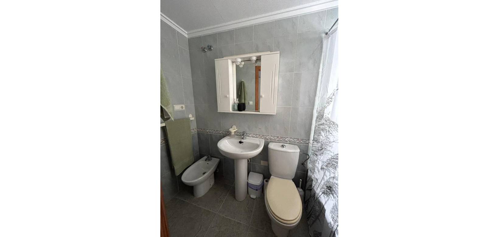 Resale - Apartment - Torrevieja - Playa Los Locos