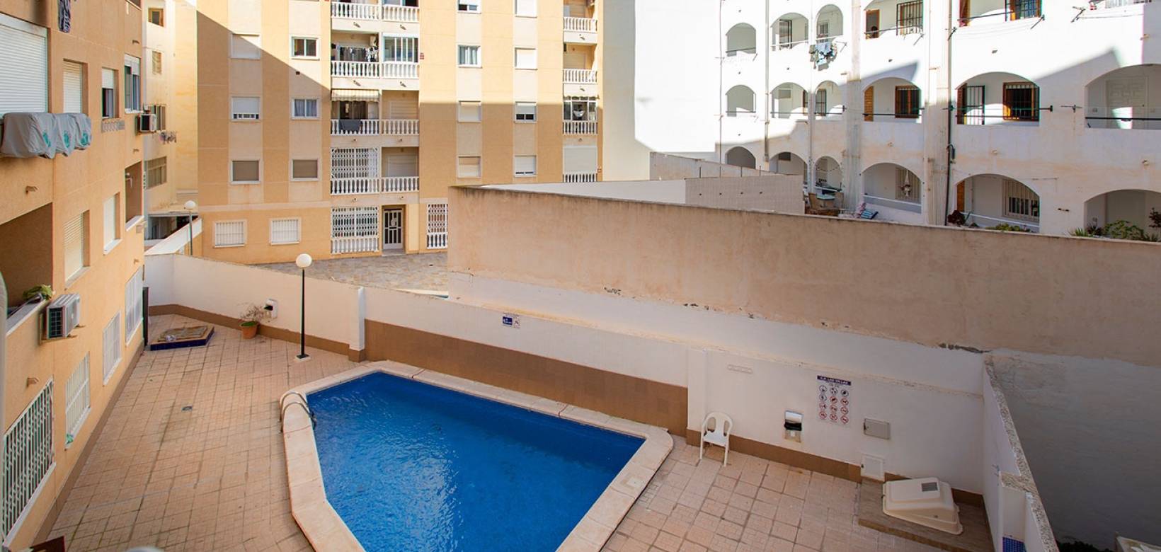 Resale - Apartment - Torrevieja - Playa Los Locos