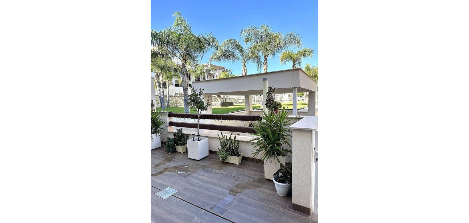 Resale - Bungalow - Torrevieja