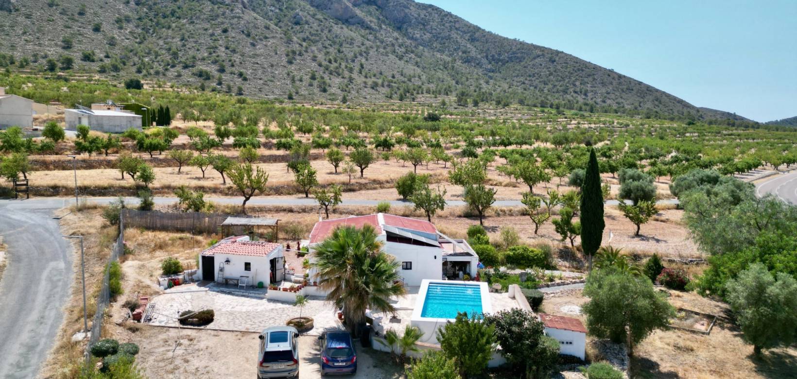 Resale - Cave home - Algueña