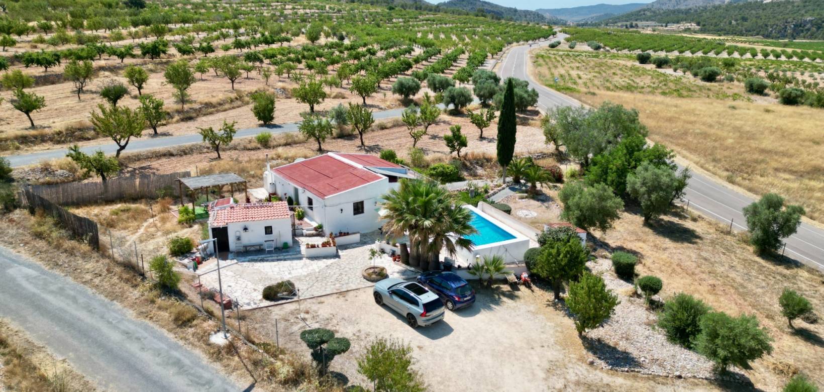 Resale - Cave home - Algueña
