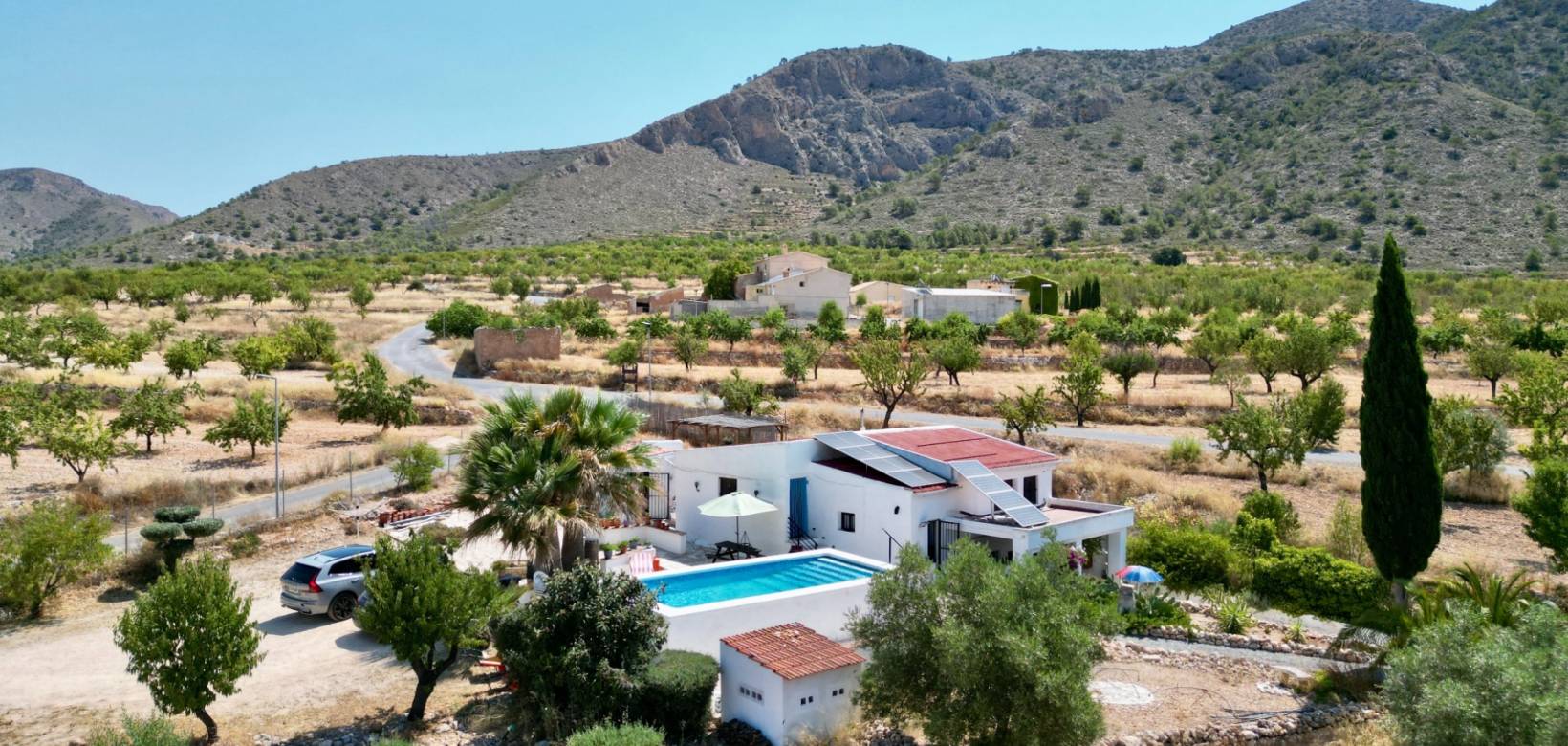 Resale - Cave home - Algueña