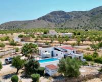 Resale - Cave home - Algueña