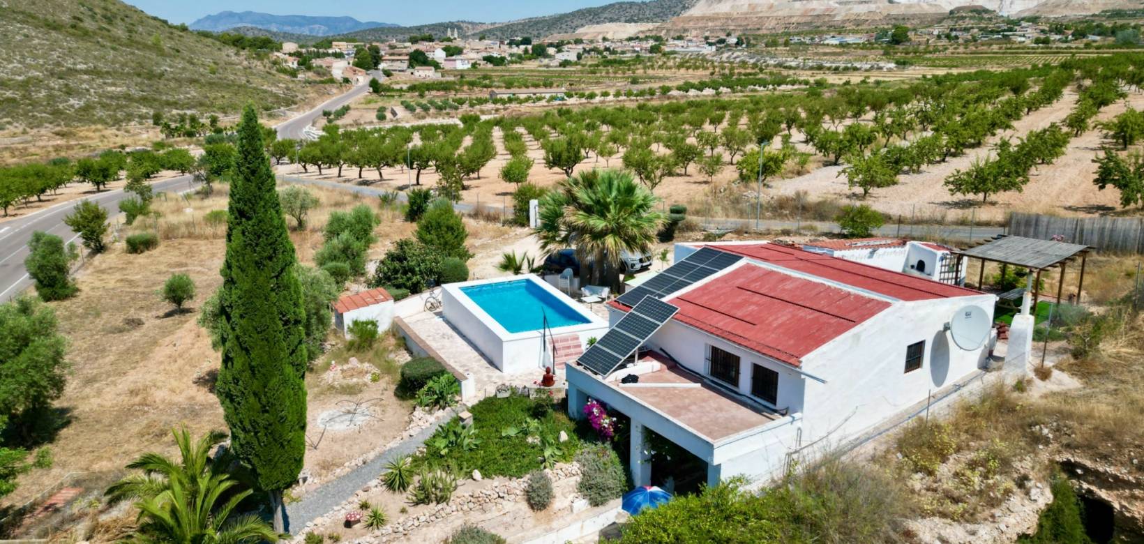 Resale - Cave home - Algueña