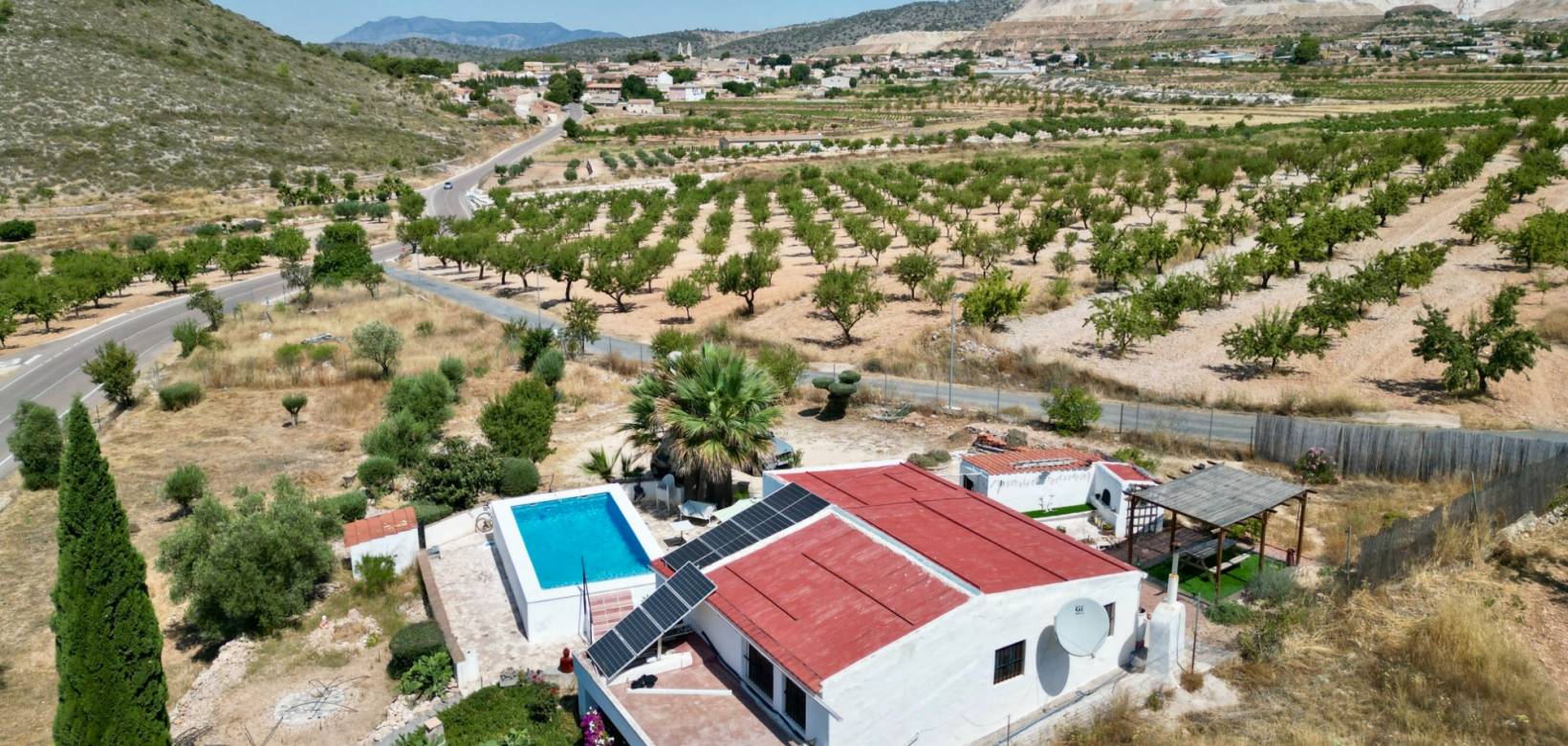 Resale - Cave home - Algueña